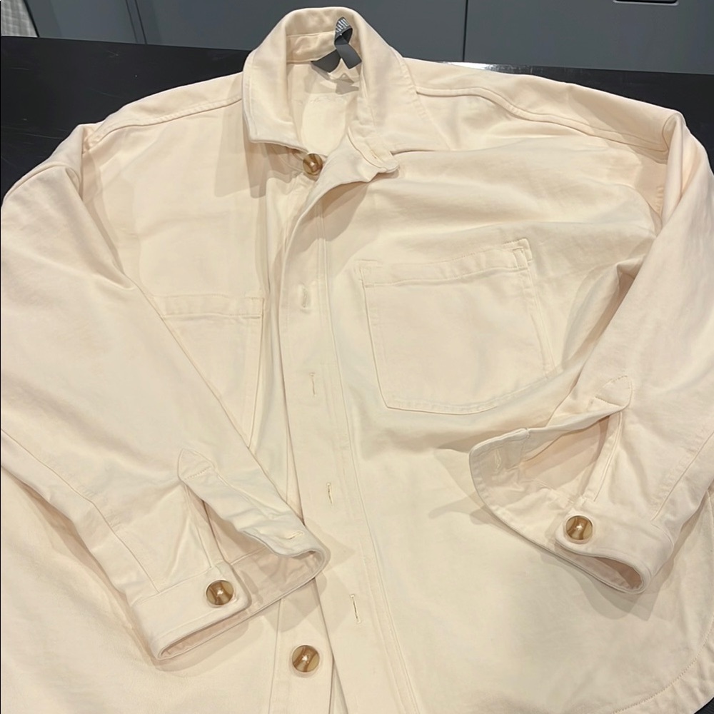 Vuori Mackenzie Cream Button-Up  Shirt Jacket